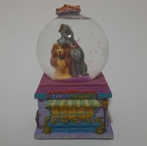 Disney's Lady & the Tramp  Mini Snow Globe. 3 inchs tall.